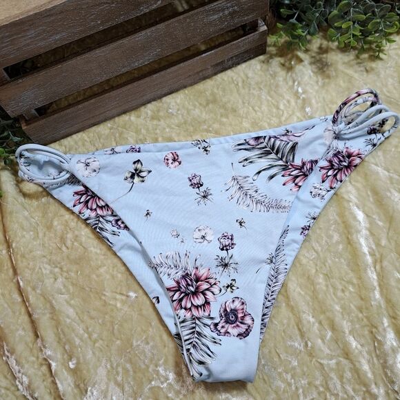 NWT EJ Swim Bottom - Picture 1 of 6